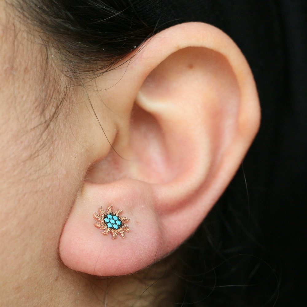 925 Sterling Silver sun Earrings with Turquoise - Picture 3 of 8